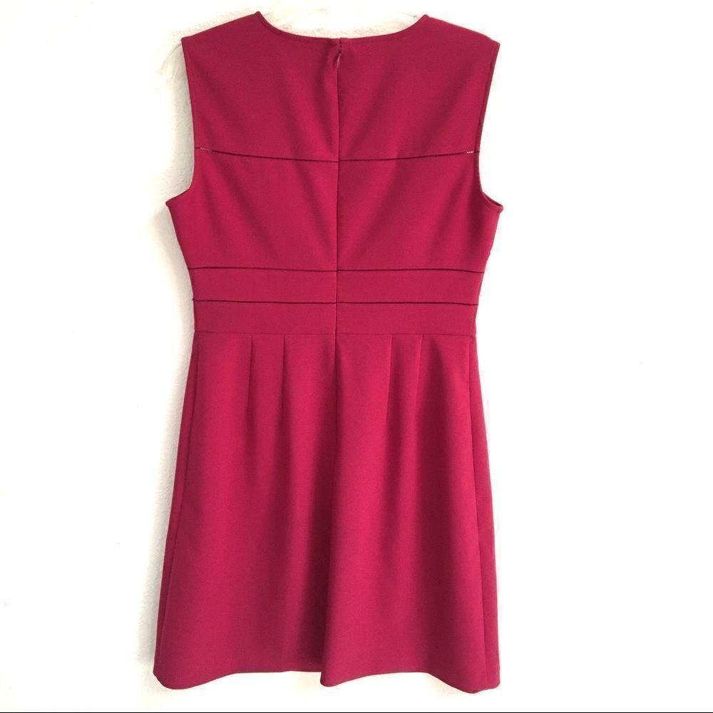 Donna Morgan Kalyn sleeveless sheath dress 10 - Picture 4 of 7